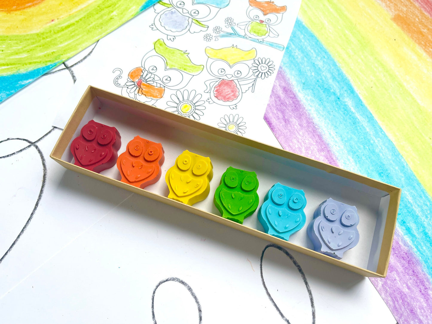 Owl Crayons - Woodland Party Favors - Kids Gifts - Kids Stocking Stuffers - Kids Birthday Gifts - Easter Basket Stuffers - Kids Party Favors