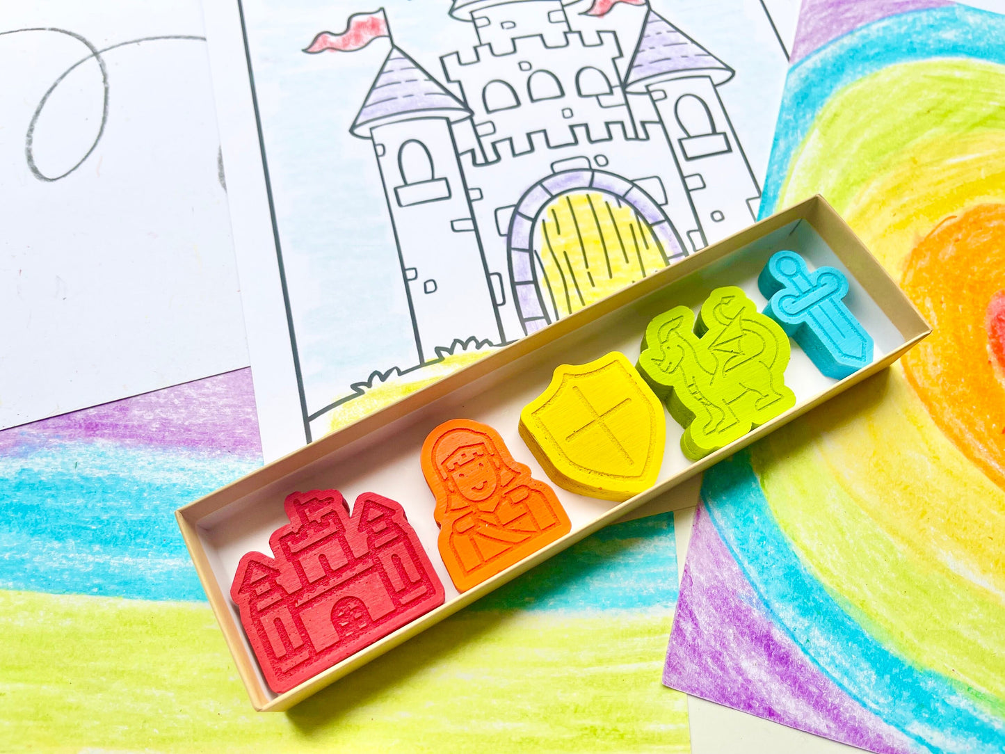 Knight & Dragon Crayons - Medieval Knight Birthday Party Favors - Kids Gifts - Gifts For Kids - Stocking Stuffers - Easter Basket Stuffers