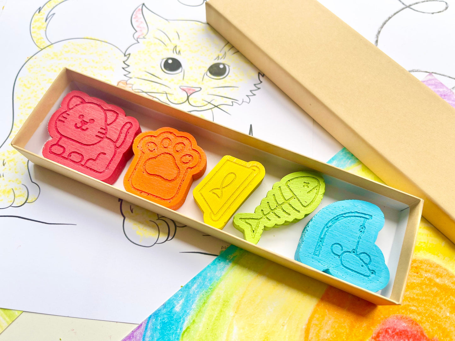 Cat Crayons - Cat Birthday Party Favors - Kids Gifts - Gifts For Kids - Kids Stocking Stuffers - Easter Basket Stuffers - Cat Lover Gifts